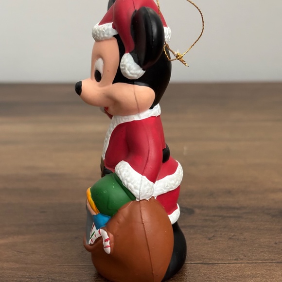 * VINTAGE The Walt DISNEY Co. MICKEY MOUSE Santa Suit Christmas Tree Ornament * - Picture 5 of 10